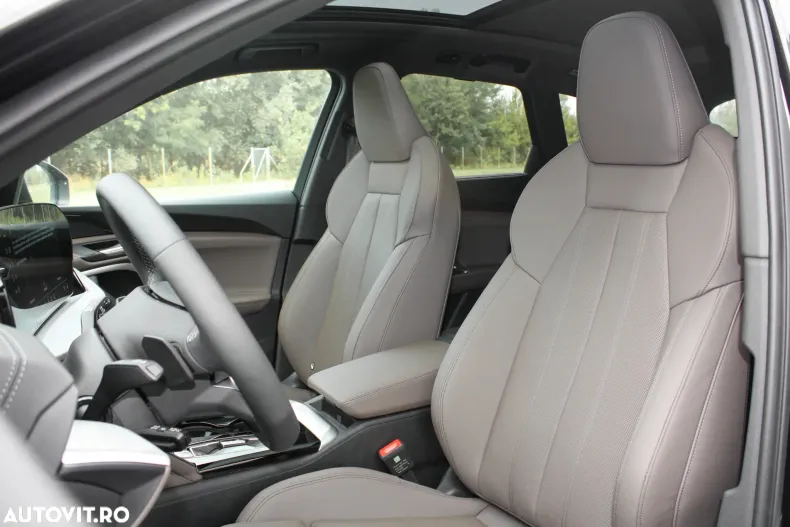 Audi Q5 din 2025 cu 9.900 km - oferta AUD123988 - foto 11