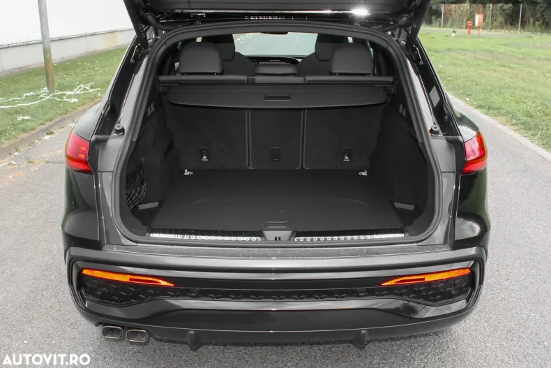 Audi Q5 din 2025 cu 9.900 km - oferta AUD123988 - foto 23