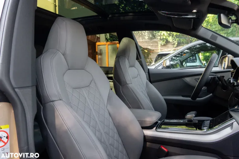 Audi Q8 din 2025 cu 9.600 km - oferta AUD123996 - foto 14