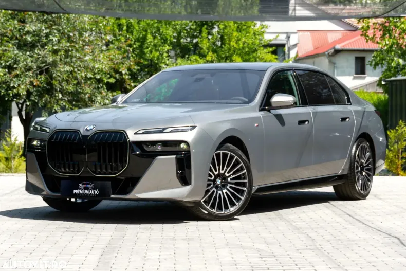 BMW Seria 7 din 2025 cu 10.900 km - oferta BMW124000 - foto 1