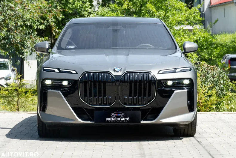 BMW Seria 7 din 2025 cu 10.900 km - oferta BMW124000 - foto 2