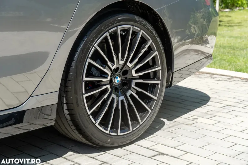 BMW Seria 7 din 2025 cu 10.900 km - oferta BMW124000 - foto 26