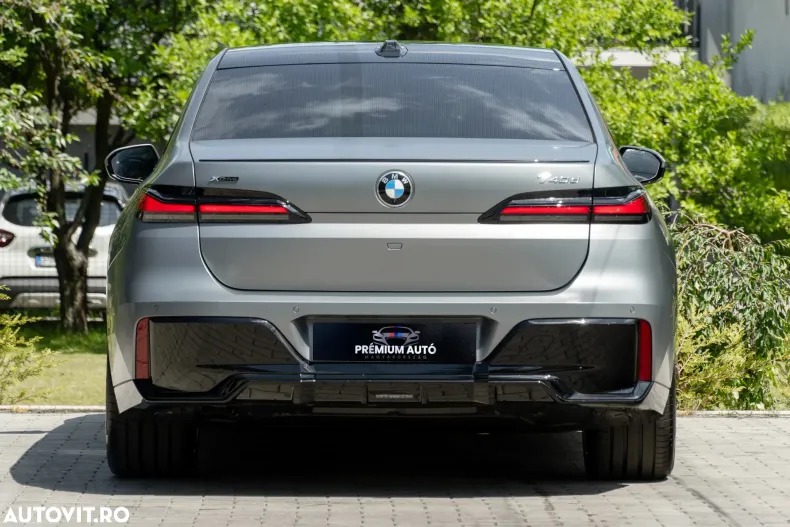 BMW Seria 7 din 2025 cu 12.500 km - oferta BMW124006 - foto 5
