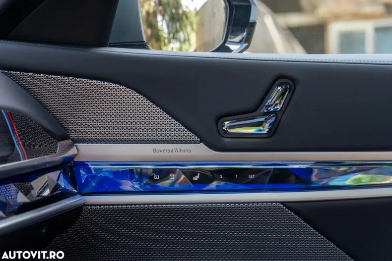 BMW Seria 7 din 2025 cu 12.500 km - oferta BMW124006 - foto 20