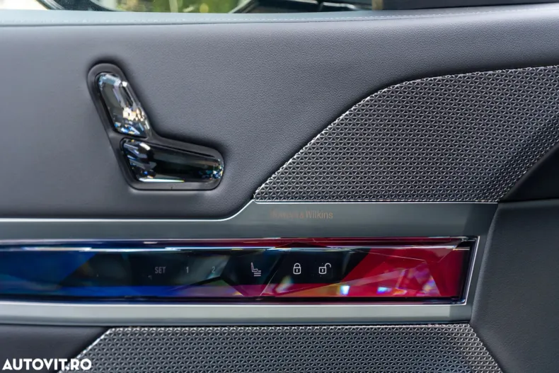 BMW Seria 7 din 2025 cu 12.500 km - oferta BMW124006 - foto 21