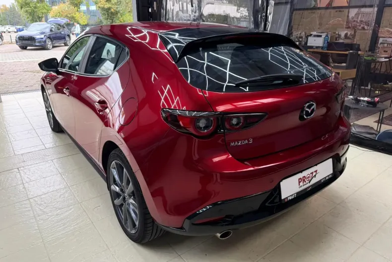 Mazda 3 din 2023 cu 12.150 km - oferta MAZ124024 - foto 4