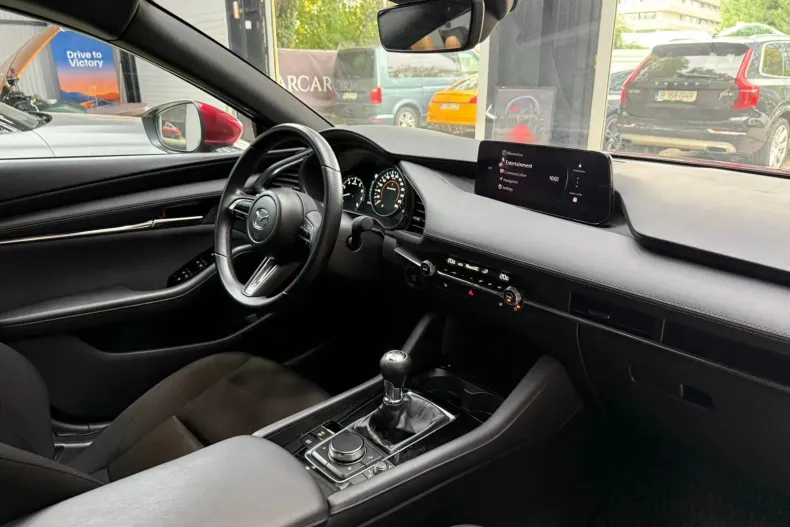 Mazda 3 din 2023 cu 12.150 km - oferta MAZ124024 - foto 26