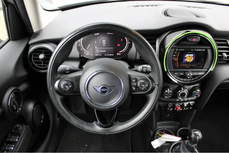 MINI Cooper din 2021 cu 180.000 km - oferta MIN124041 - foto 6