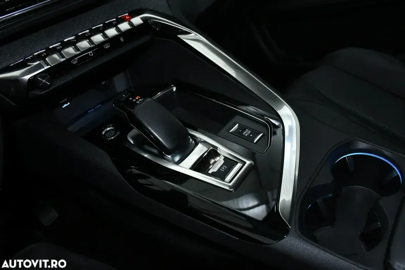 Peugeot 3008 din 2021 cu 159.000 km - oferta PEU124044 - foto 19