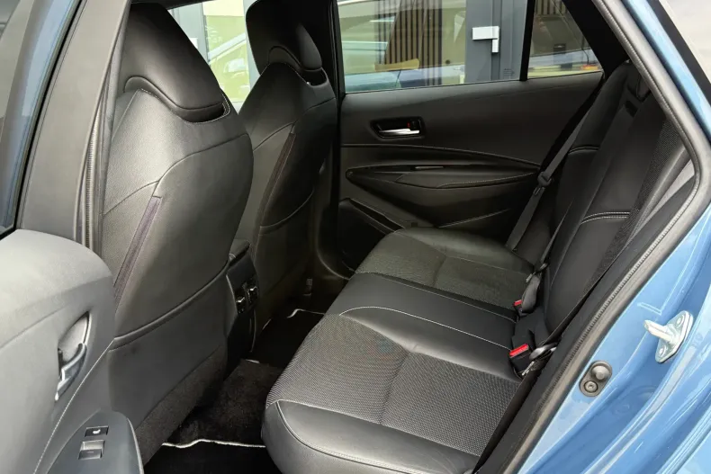 Toyota Corolla din 2019 cu 131.407 km - oferta TOY124055 - foto 11