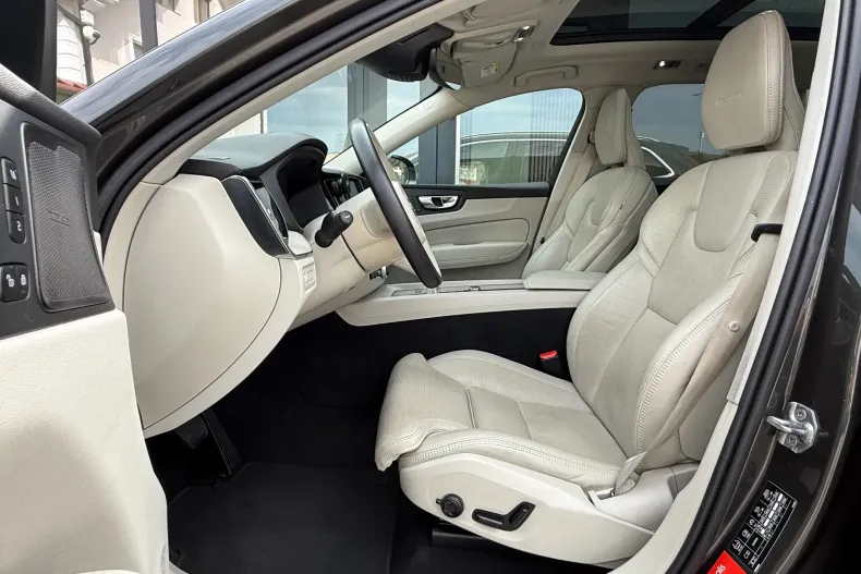 Volvo XC60 din 2019 cu 170.000 km - oferta VOL124056 - foto 15