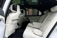 BMW Seria 7 din 2025 cu 15 km - oferta BMW124072 - foto 25