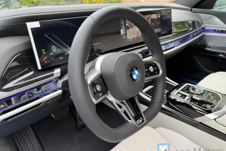 BMW Seria 7 din 2025 cu 15 km - oferta BMW124073 - foto 21