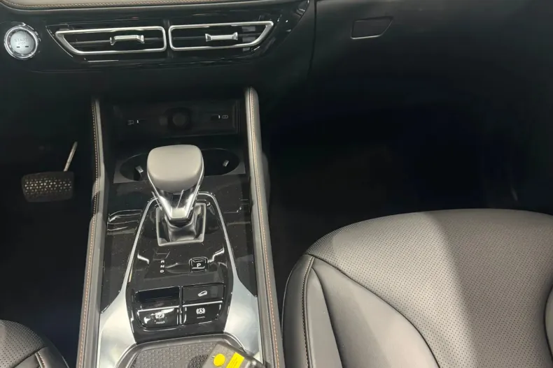 MG HS din 2025 cu 5 km - oferta MG0124095 - foto 10