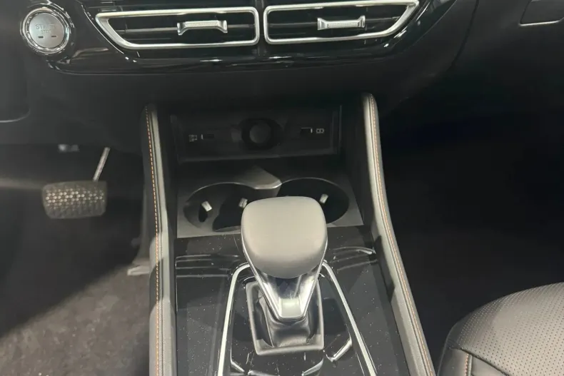 MG HS din 2025 cu 5 km - oferta MG0124095 - foto 14