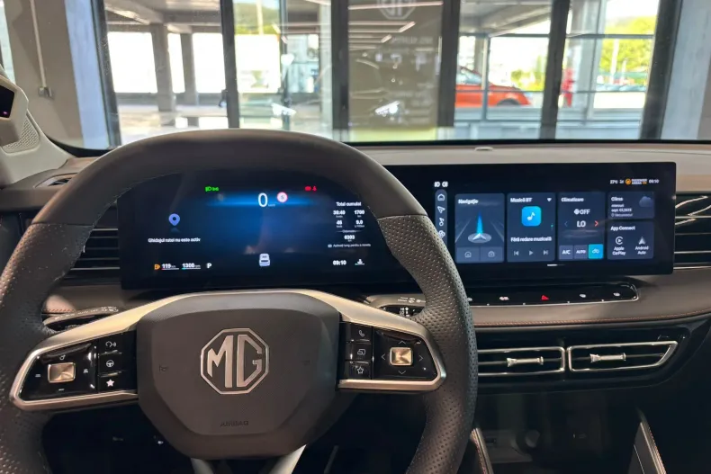 MG HS din 2024 cu 6.300 km - oferta MG0124096 - foto 13