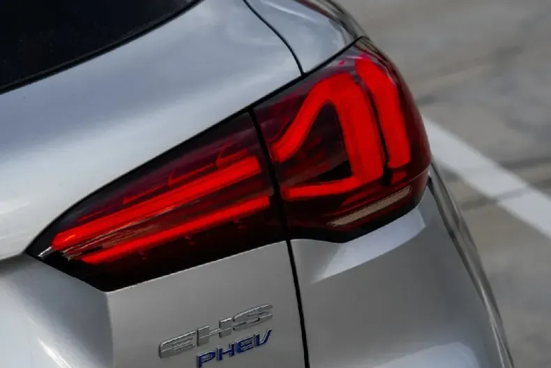 MG EHS din 2024 cu 5.000 km - oferta MG0124098 - foto 3