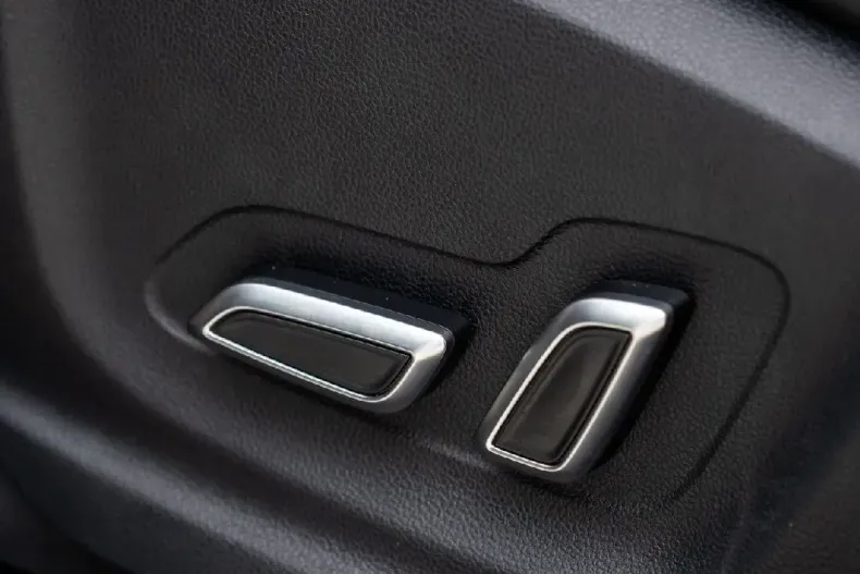 MG EHS din 2024 cu 5.000 km - oferta MG0124098 - foto 11