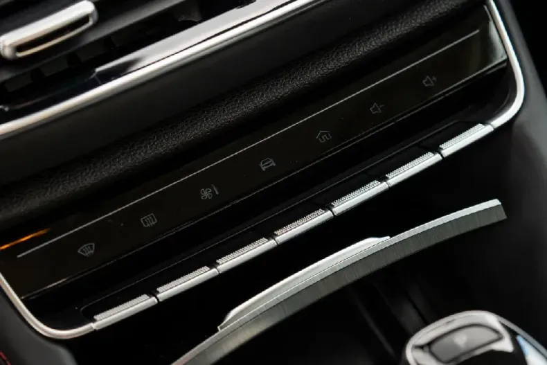 MG EHS din 2024 cu 5.000 km - oferta MG0124098 - foto 12