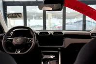 MG ZS HEV din 2024 cu 2 km - oferta MG0124101 - foto 11