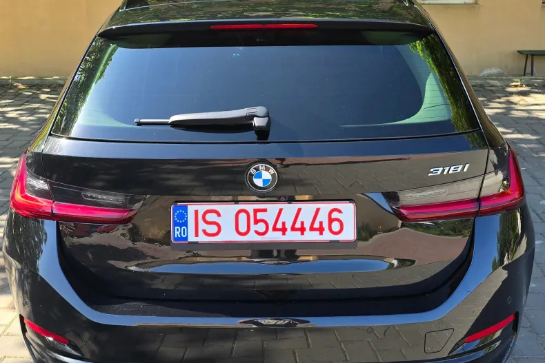 BMW Seria 3 din 2024 cu 25.620 km - oferta BMW124111 - foto 5