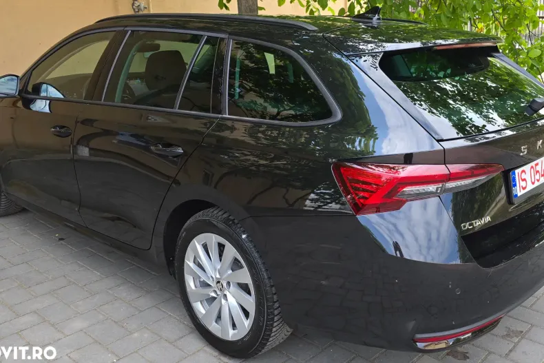 Skoda Octavia din 2024 cu 11.930 km - oferta SKO124112 - foto 4