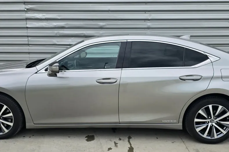 Lexus Seria ES din 2019 cu 117.500 km - oferta LEX124116 - foto 7