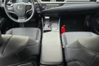 Lexus Seria ES din 2019 cu 117.500 km - oferta LEX124116 - foto 15