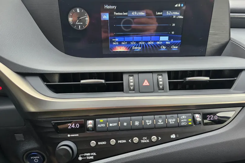Lexus Seria ES din 2019 cu 117.500 km - oferta LEX124116 - foto 18