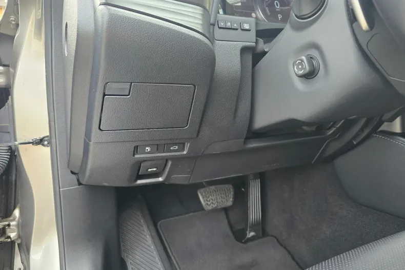 Lexus Seria ES din 2019 cu 117.500 km - oferta LEX124116 - foto 26