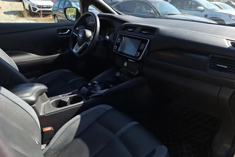 Nissan Leaf din 2020 cu 62.170 km - oferta NIS124119 - foto 9