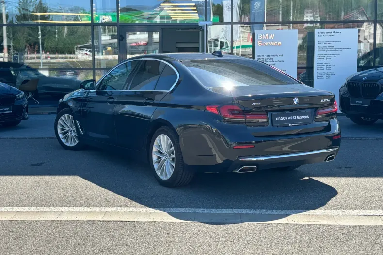 BMW Seria 5 din 2020 cu 69.990 km - oferta BMW124141 - foto 2