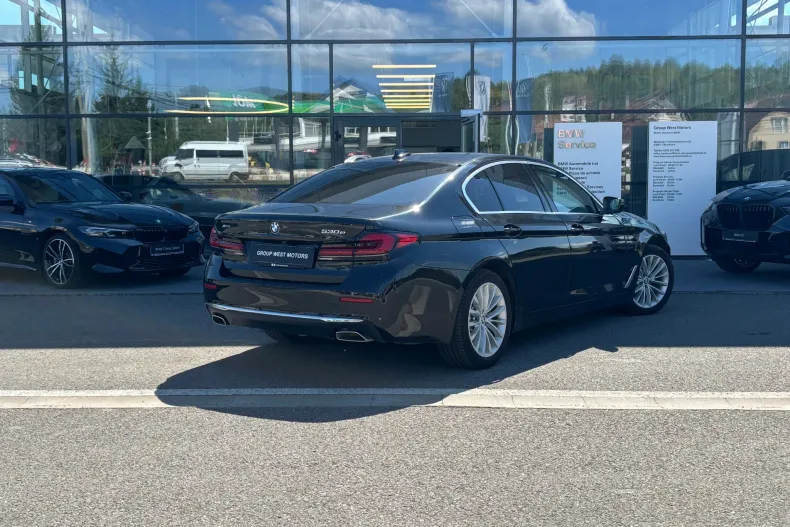 BMW Seria 5 din 2020 cu 69.990 km - oferta BMW124141 - foto 3