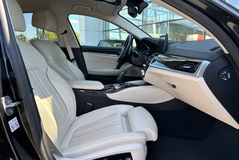 BMW Seria 5 din 2020 cu 69.990 km - oferta BMW124141 - foto 7