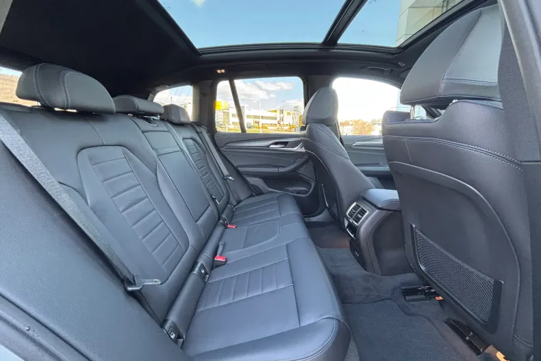 BMW iX3 din 2024 cu 9.269 km - oferta BMW124148 - foto 8