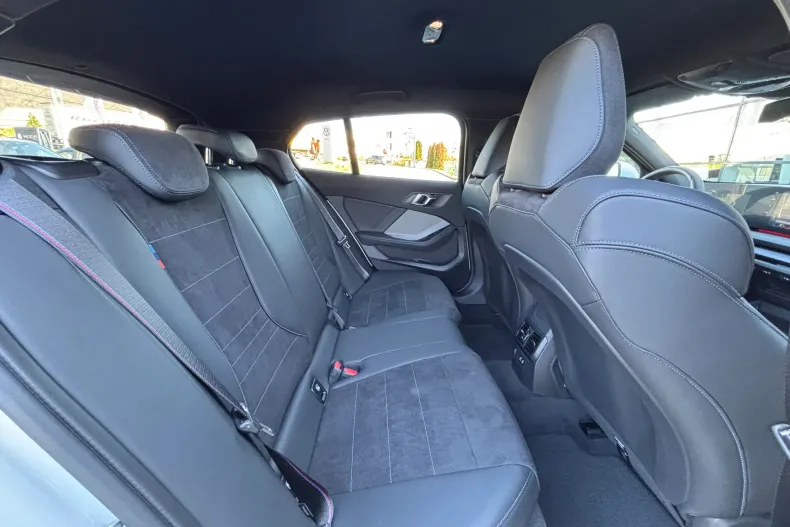 BMW Seria 1 din 2024 cu 1 km - oferta BMW124152 - foto 8