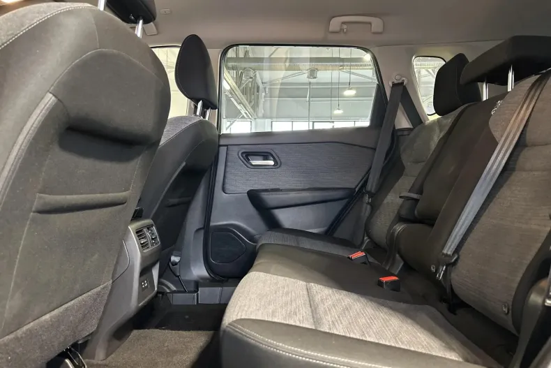 Nissan X-Trail din 2023 cu 33.202 km - oferta NIS124156 - foto 12