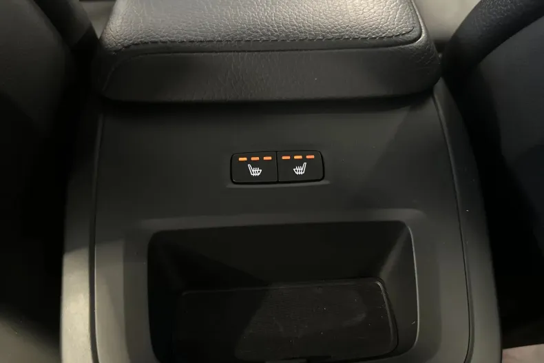 Volvo XC60 din 2021 cu 91.800 km - oferta VOL124197 - foto 23