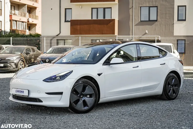 Tesla Model 3 din 2021 cu 45.900 km - oferta TES124210 - foto 3