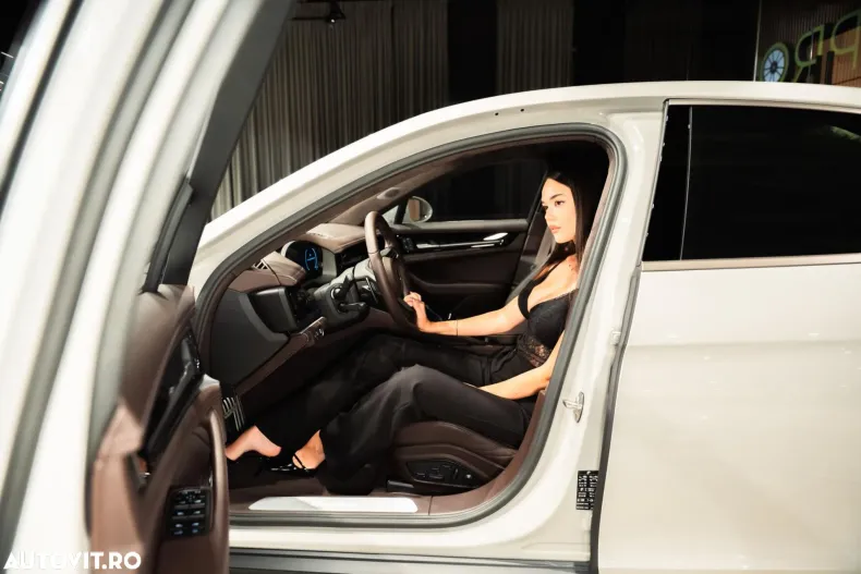 Porsche Panamera din 2024 cu 3.000 km - oferta POR124236 - foto 11