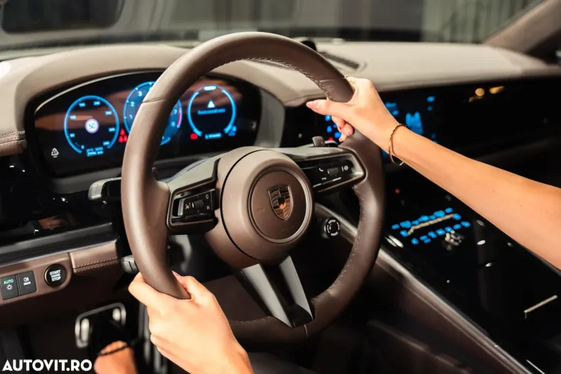 Porsche Panamera din 2024 cu 3.000 km - oferta POR124236 - foto 13