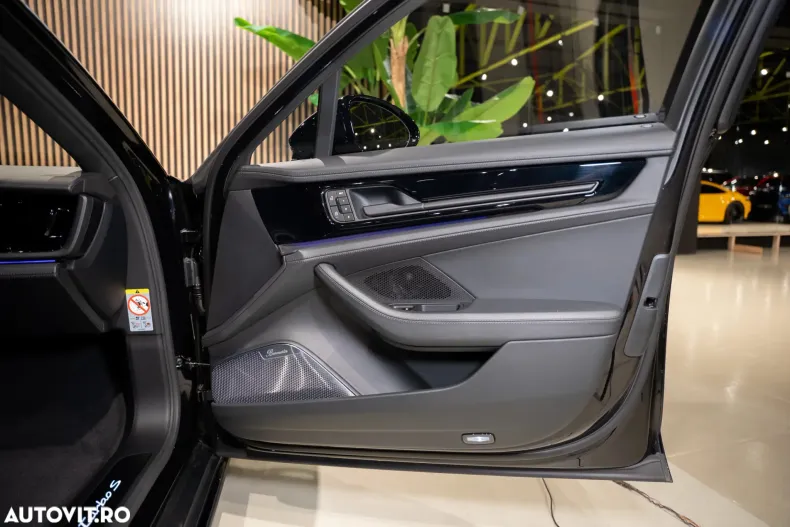 Porsche Panamera din 2024 cu 13.613 km - oferta POR124239 - foto 36