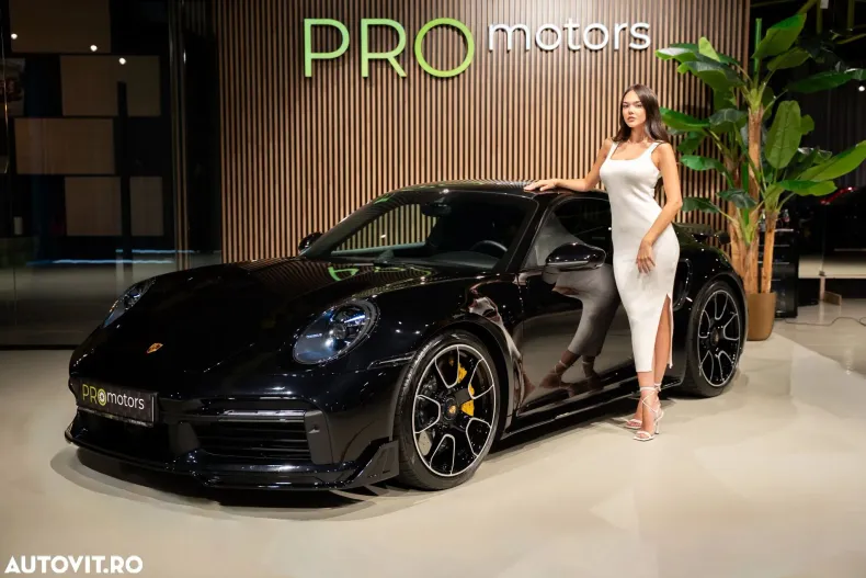 Porsche 911 din 2022 cu 17.300 km - oferta POR124240 - foto 1