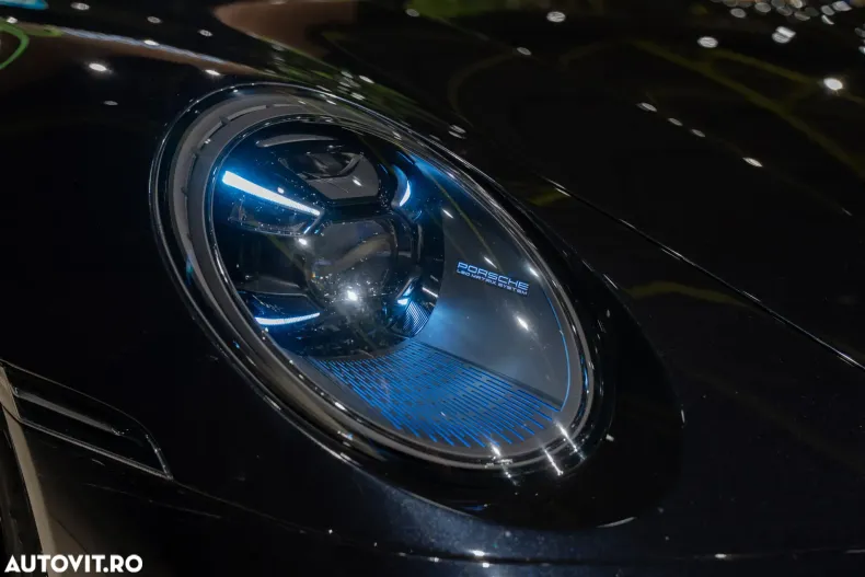 Porsche 911 din 2022 cu 17.300 km - oferta POR124240 - foto 4
