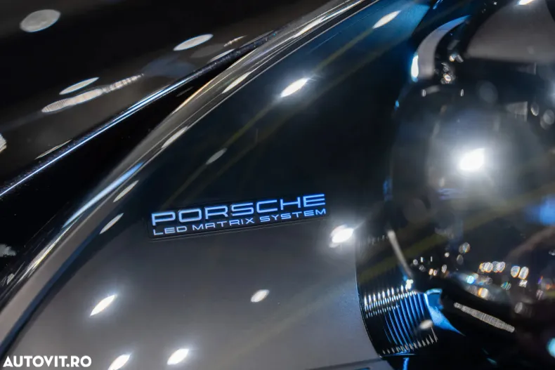Porsche 911 din 2022 cu 17.300 km - oferta POR124240 - foto 9