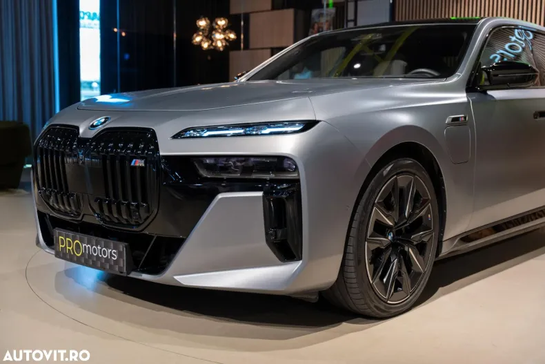 BMW Seria 7 din 2023 cu 9.800 km - oferta BMW124242 - foto 10