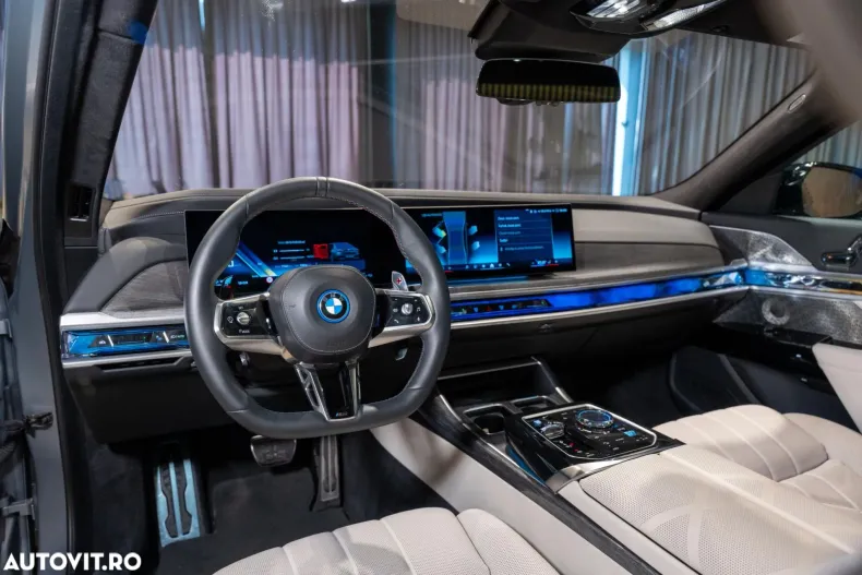 BMW Seria 7 din 2023 cu 9.800 km - oferta BMW124242 - foto 21