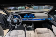 BMW Seria 7 din 2023 cu 9.800 km - oferta BMW124242 - foto 23