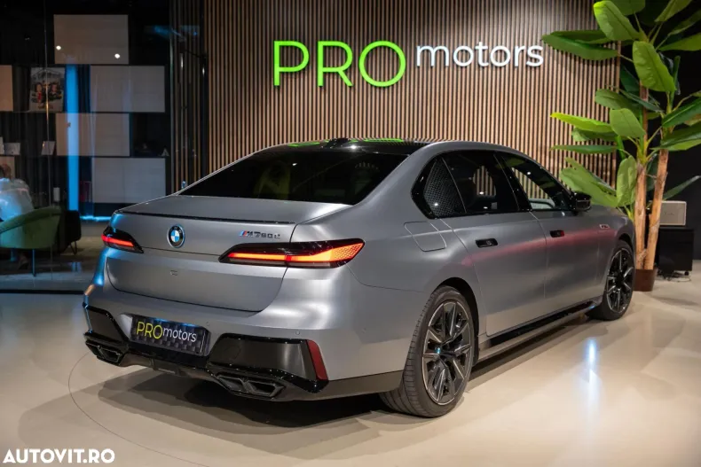 BMW Seria 7 din 2023 cu 9.800 km - oferta BMW124242 - foto 31
