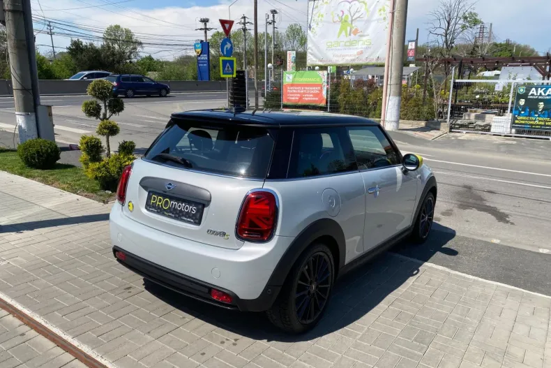 MINI Cooper SE din 2019 cu 47.000 km - oferta MIN124252 - foto 2